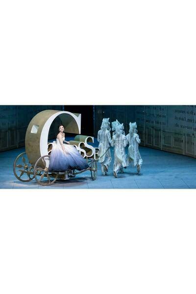 Cinderella—Holiday Presentation
